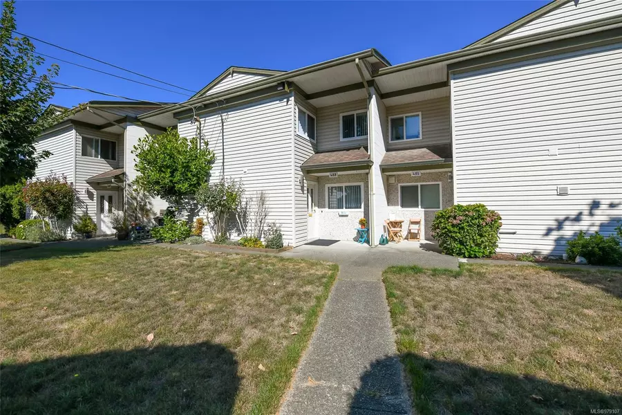 1537 NOEL Ave #403, Comox, BC V9M 3H8