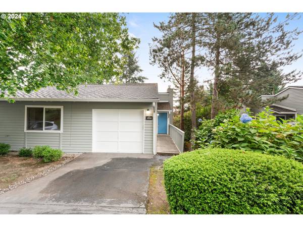 Lake Oswego, OR 97035,3868 BOTTICELLI ST #28