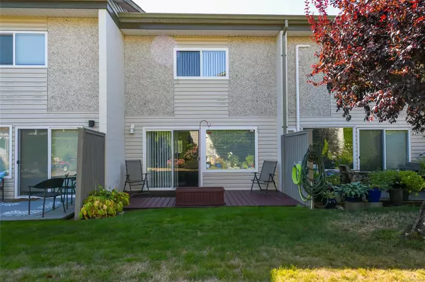 Comox, BC V9M 3H8,1537 NOEL Ave #403