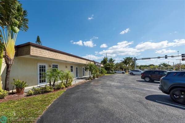 45 E Sheridan St, Dania Beach, FL 33004