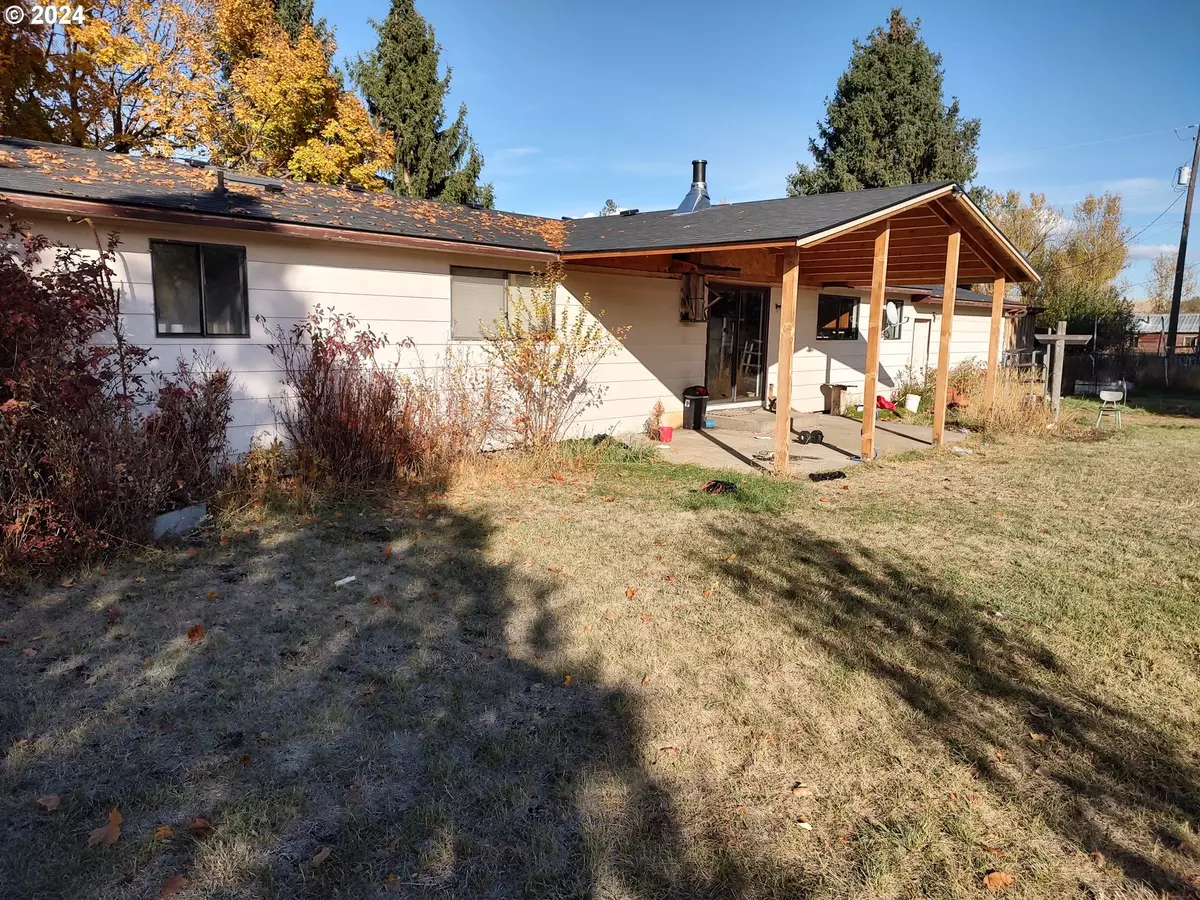 Wallowa, OR 97885,75657 UPPER DIAMOND LN