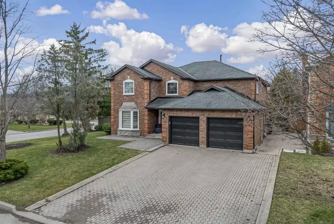 Mississauga, ON L5L 4V2,3648 East Park CT