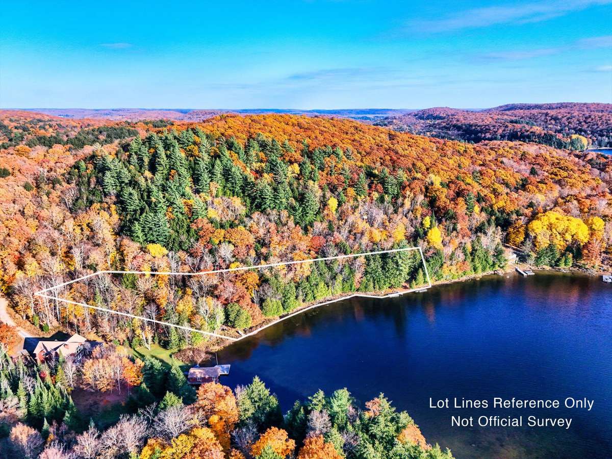 Lake Of Bays, ON P0A 1H0,1059 Hermans RD