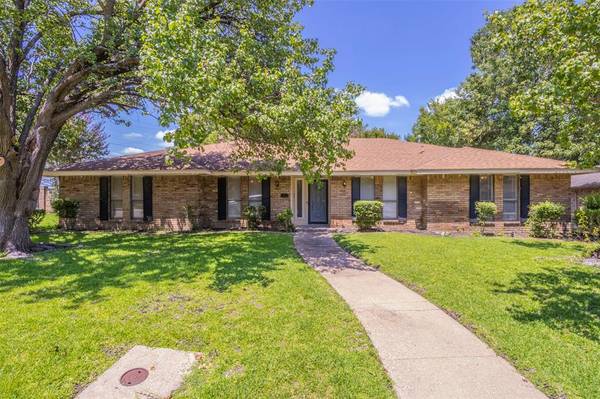 Desoto, TX 75115,1444 Marlene Place