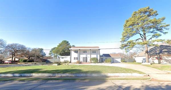 4608 Kelly Elliott Road, Arlington, TX 76017