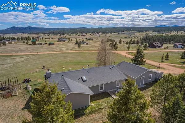 Florissant, CO 80816,54 Dillon LN