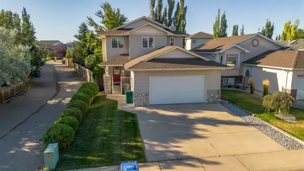 16 Rivercrest CT West, Lethbridge, AB T1K 7P3