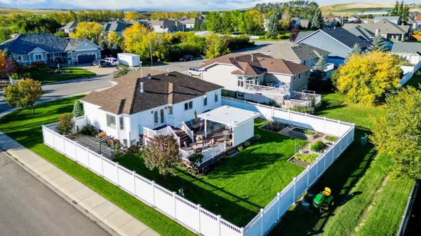 Cardston, AB T0K 0K0,507 8 AVE W