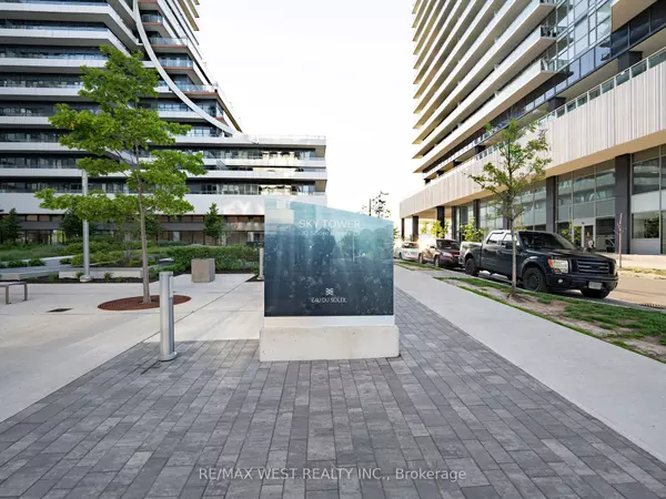 Toronto W06, ON M8V 0C7,20 Shore Breeze DR E #3409