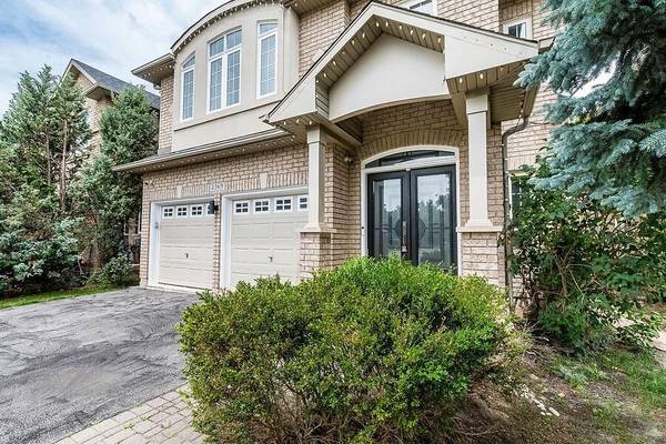 Oakville, ON L6M 4V5,2369 GRAND OAK TRL