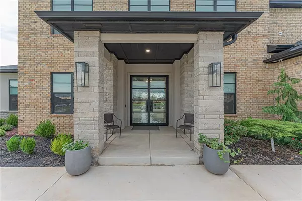 Edmond, OK 73025,22100 Addington Court