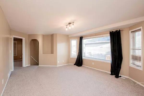 Grande Prairie, AB T8X 1N5,9501 Lakeland DR