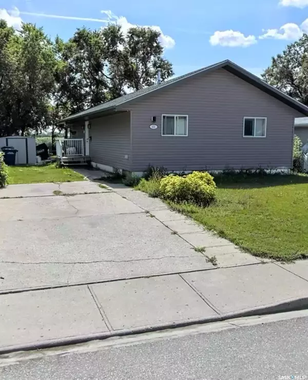 431 Vaughan STREET W, Moose Jaw, SK S6H 5N1