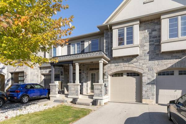 2404 Whistling Springs CRES, Oakville, ON L6M 0C3