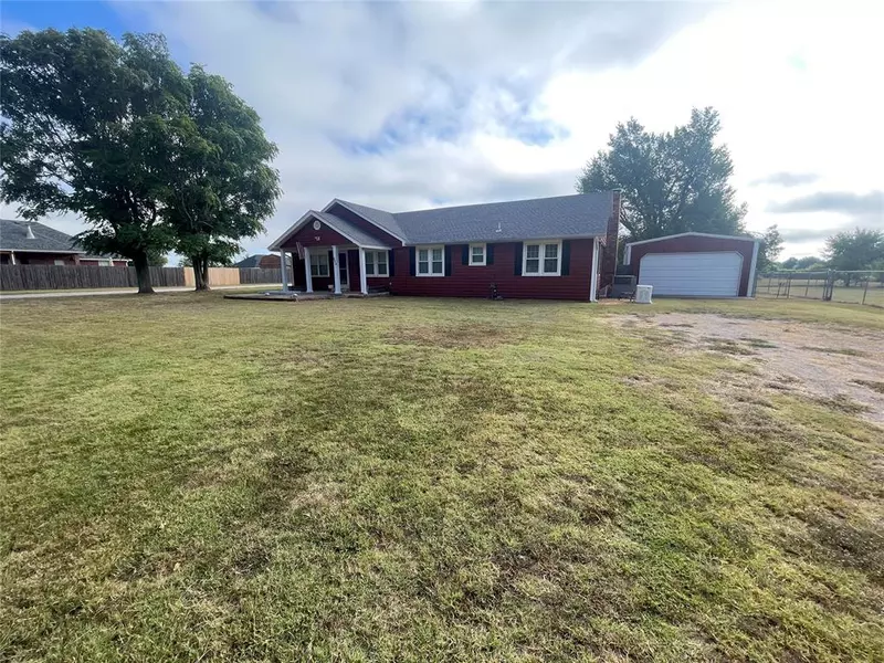 520 S Portland Avenue, Newcastle, OK 73065