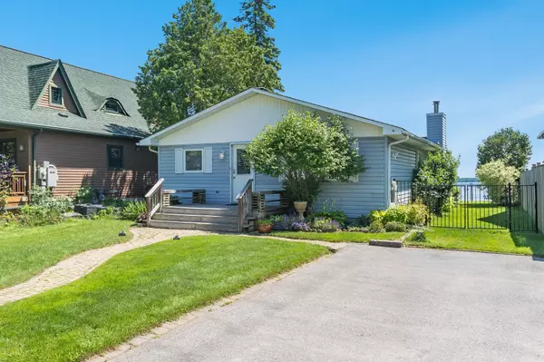 Innisfil, ON L9S 3T7,2493 Leonard ST