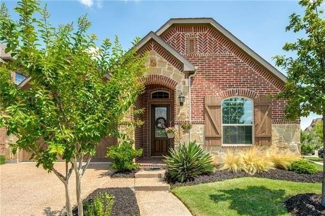 905 River Oak Avenue, Euless, TX 76039