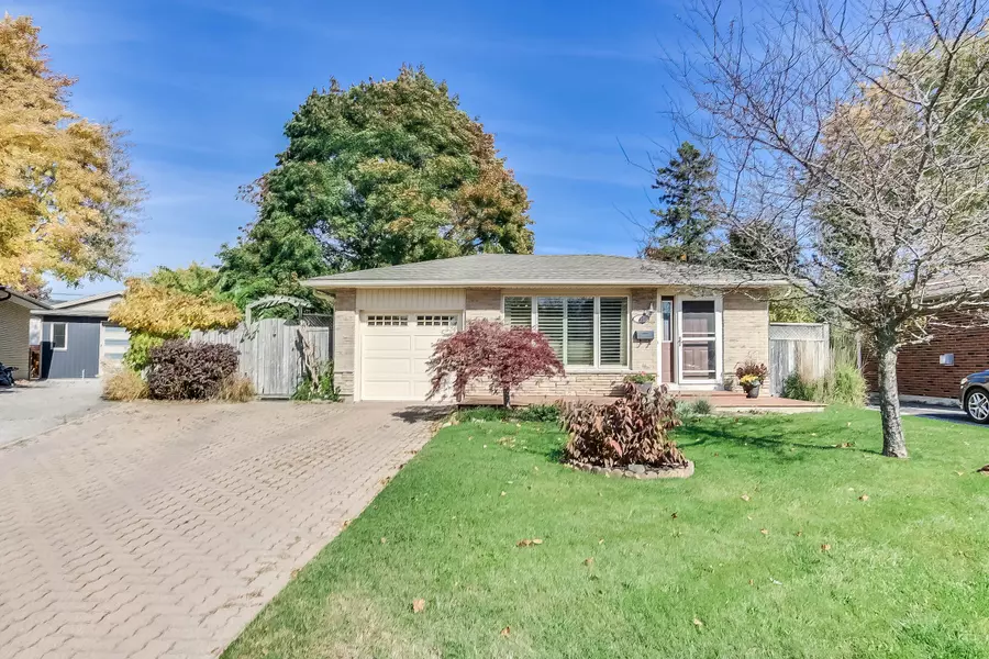 41 STIRLING CRES, St. Thomas, ON N5P 3R4