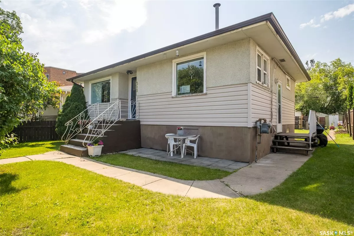 Prince Albert, SK S6V 0Z1,213 10th STREET E