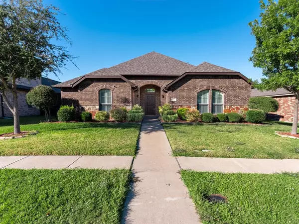 4805 Creekridge Lane, Garland, TX 75043