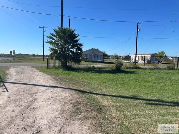 Edcouch, TX 78538,24506 BEACH ST.