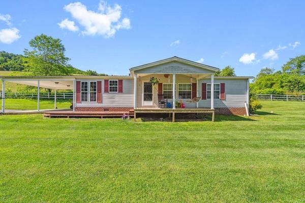 1640 Slabtown Rd, Sugar Grove, VA 24375