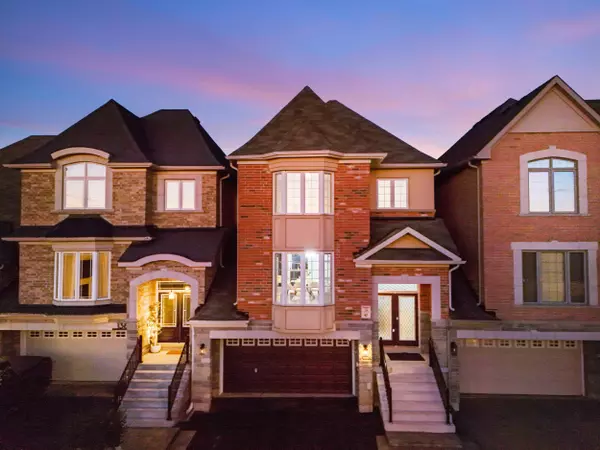 Whitchurch-stouffville, ON L4A 0W4,134 Bartsview CIR