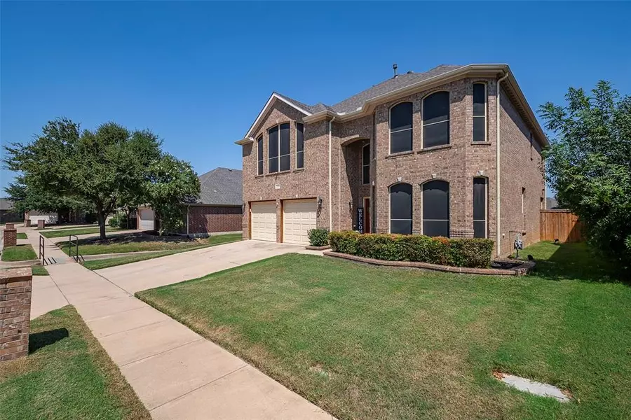 4545 Sheldon Trail, Fort Worth, TX 76244