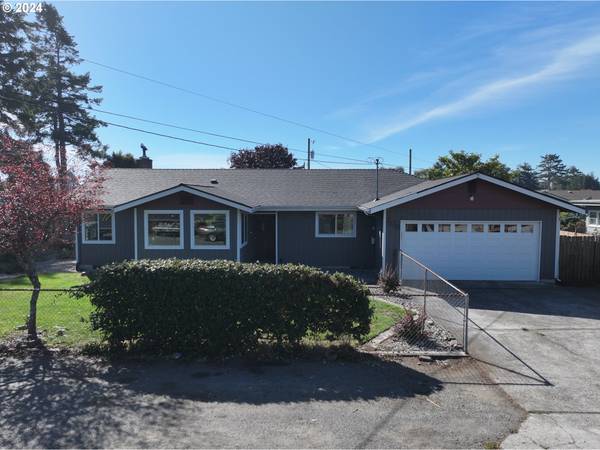 Brookings, OR 97415,309 S HAZEL ST