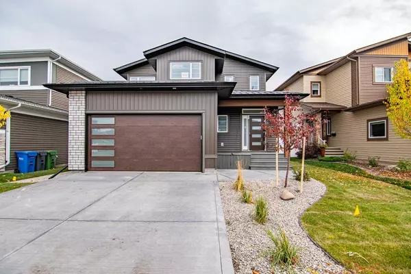 Red Deer, AB T4S 0J6,13 Larratt Close