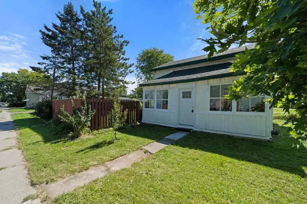 57 Grier ST, Belleville, ON K8P 2Z9