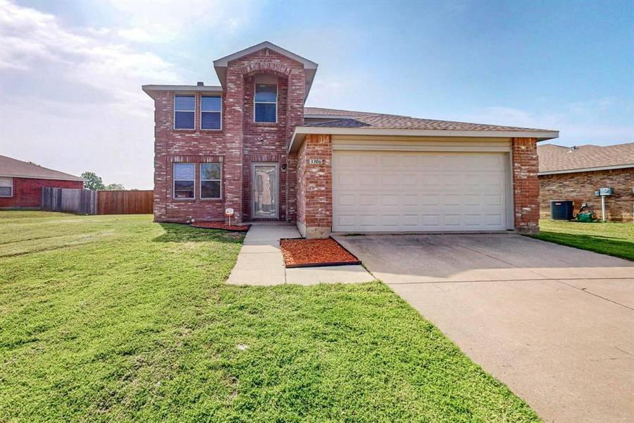 3306 Friesian Court, Denton, TX 76210