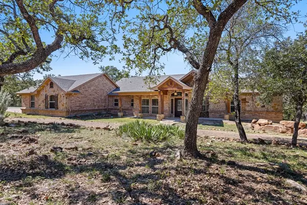 255 Stagecoach Trail, Gordon, TX 76453