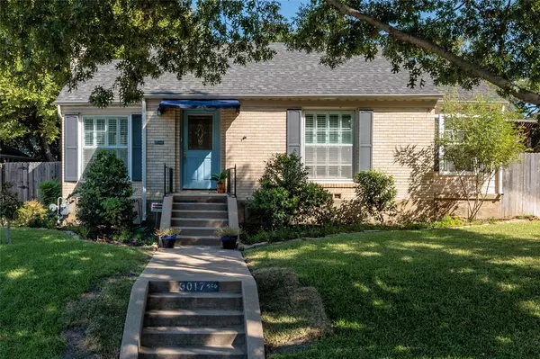 3017 6th Avenue, Fort Worth, TX 76110