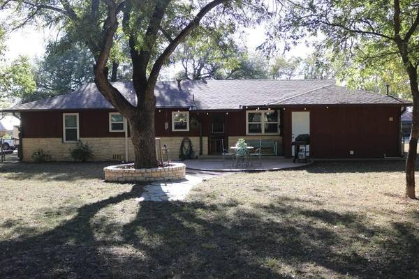 Goldthwaite, TX 76844,1108 Lynch Street