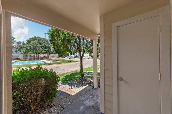 Garland, TX 75043,5825 Marvin Loving Drive #201