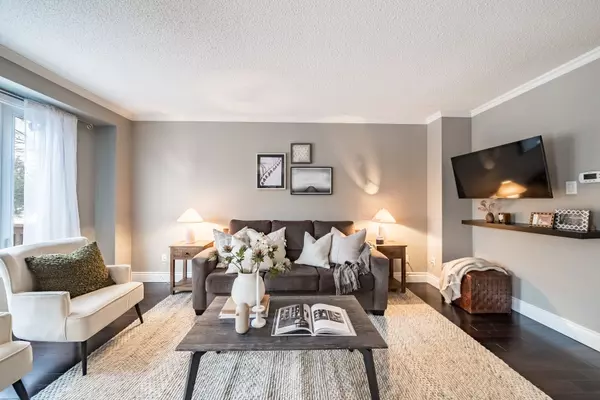 Whitby, ON L1N 7W6,759 Honey Tree CT