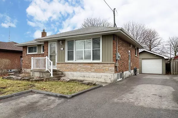 Oshawa, ON L1H 6P6,321 Poplar ST