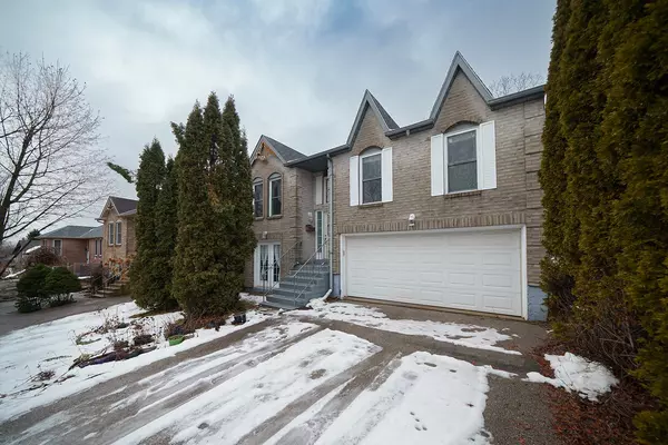 Brantford, ON N3T 6T5,17 Evergreen CT