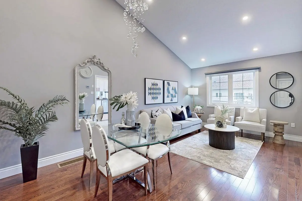 Whitby, ON L1R 0C7,58 Wicker Park WAY