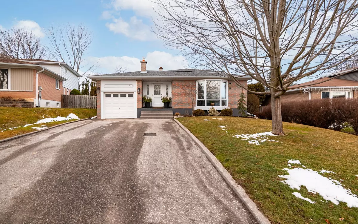 York, ON L3Y 1A6,303 Roywood CRES