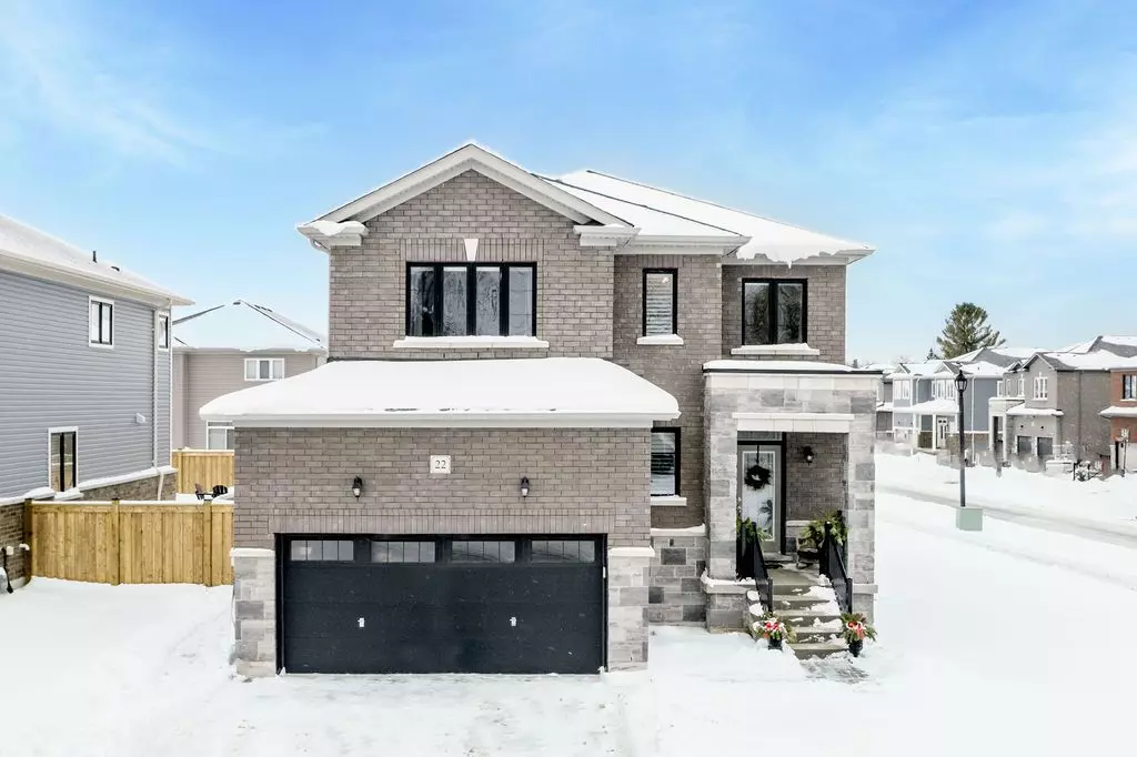 Wasaga Beach, ON L9Z 1J9,22 Emerald ST