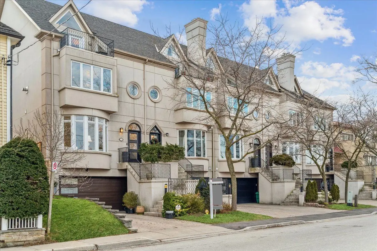 Mississauga, ON L5H 2C7,28 Front ST S #5