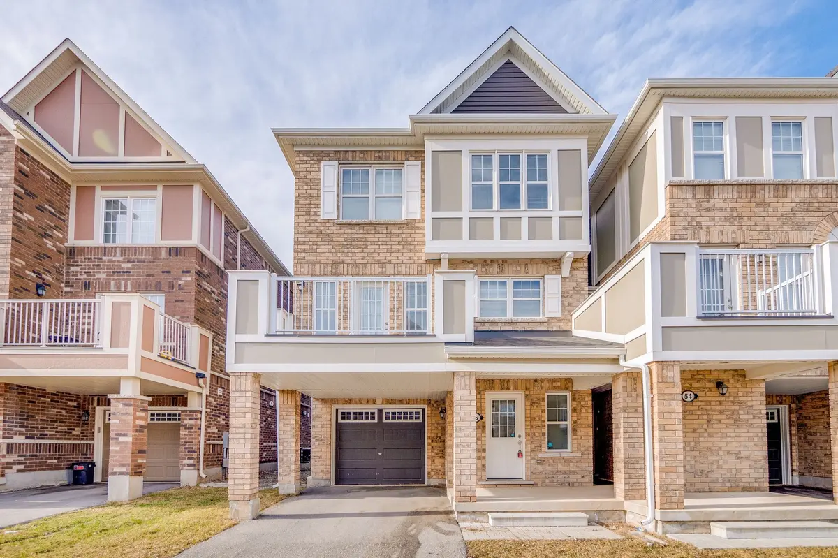 Milton, ON L9E 1G2,56 Frost CT