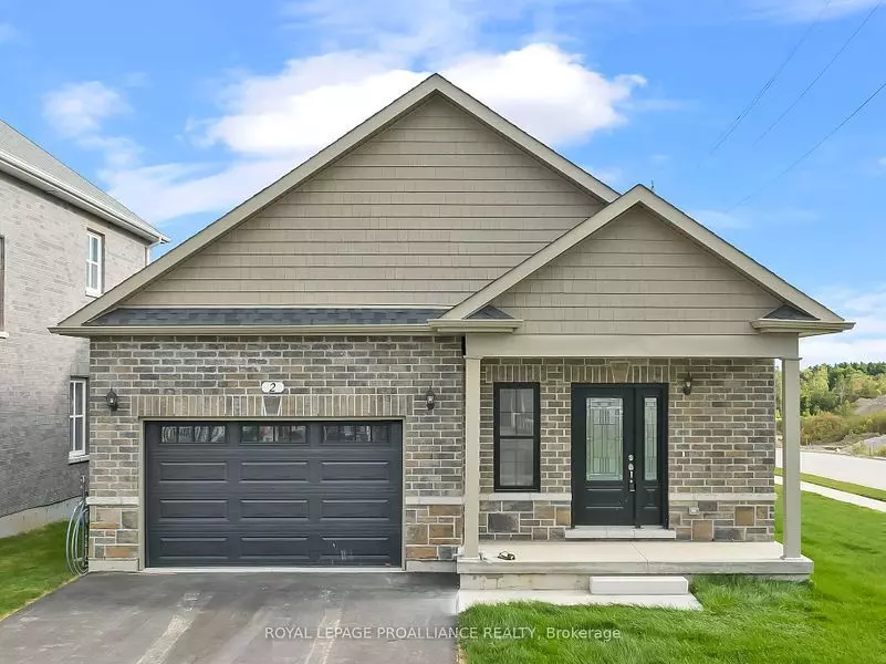 Brighton, ON K0K 1H0,2 Braeburn ST