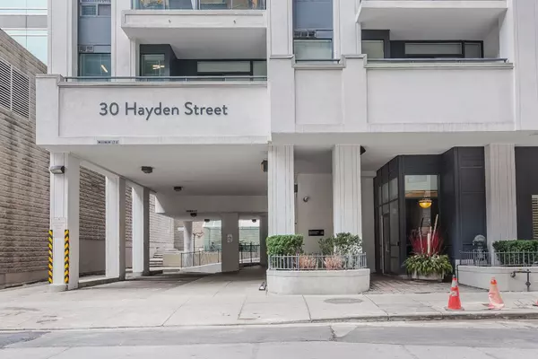 Toronto C08, ON M4Y 3B8,30 Hayden ST #1401