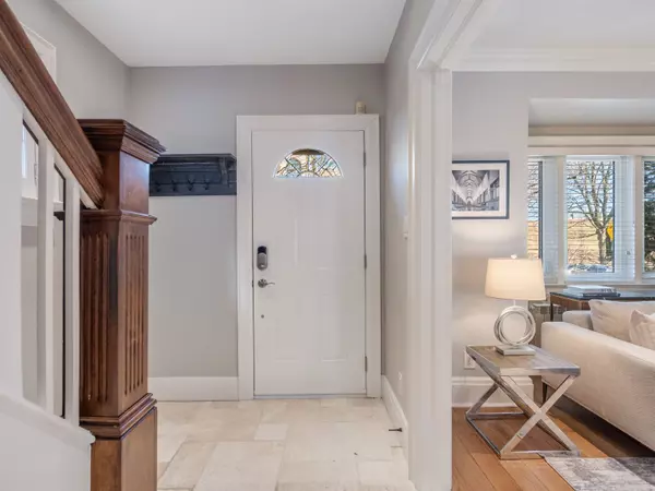 Toronto E02, ON M4E 3R8,26 Nursewood RD