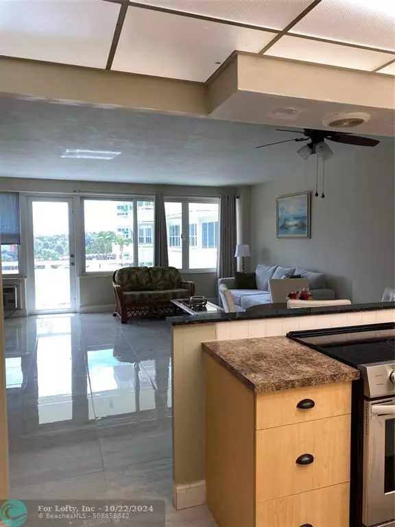 Fort Lauderdale, FL 33308,3200 NE 36th St  ##418