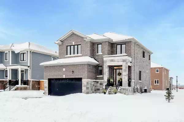 Wasaga Beach, ON L9Z 1J9,22 Emerald ST