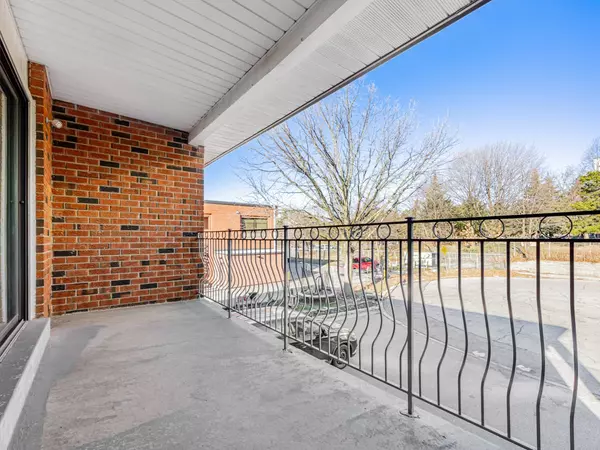 Toronto W05, ON M3L 2M5,51 Wedge CT